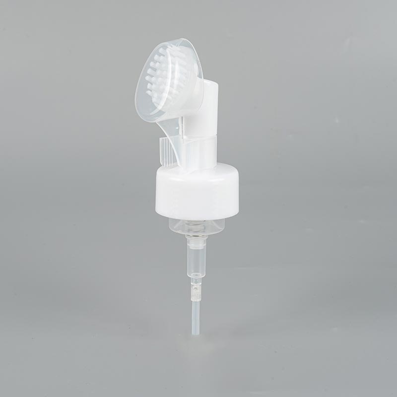 Foam Pump With Brush